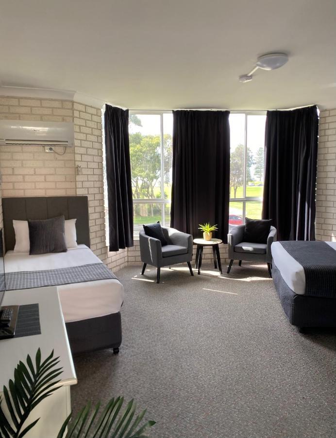 Beach Park Motel Wollongong Bagian luar foto