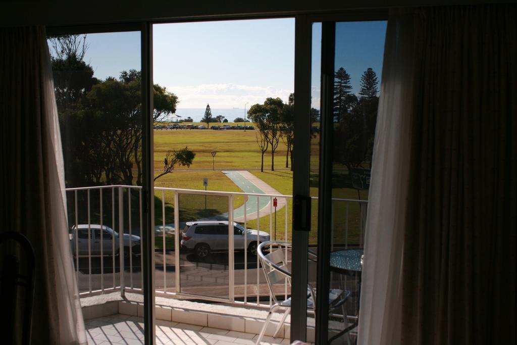 Beach Park Motel Wollongong Ruang foto