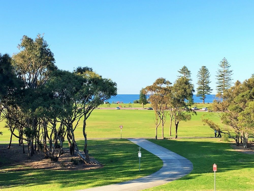 Beach Park Motel Wollongong Bagian luar foto