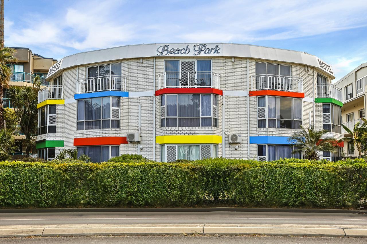Beach Park Motel Wollongong Bagian luar foto